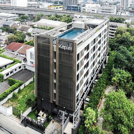 Kepler Residence Bangkok Exteriör bild