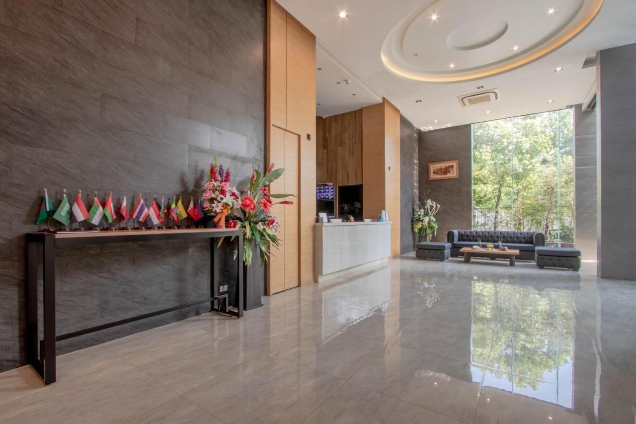 Kepler Residence Bangkok Exteriör bild