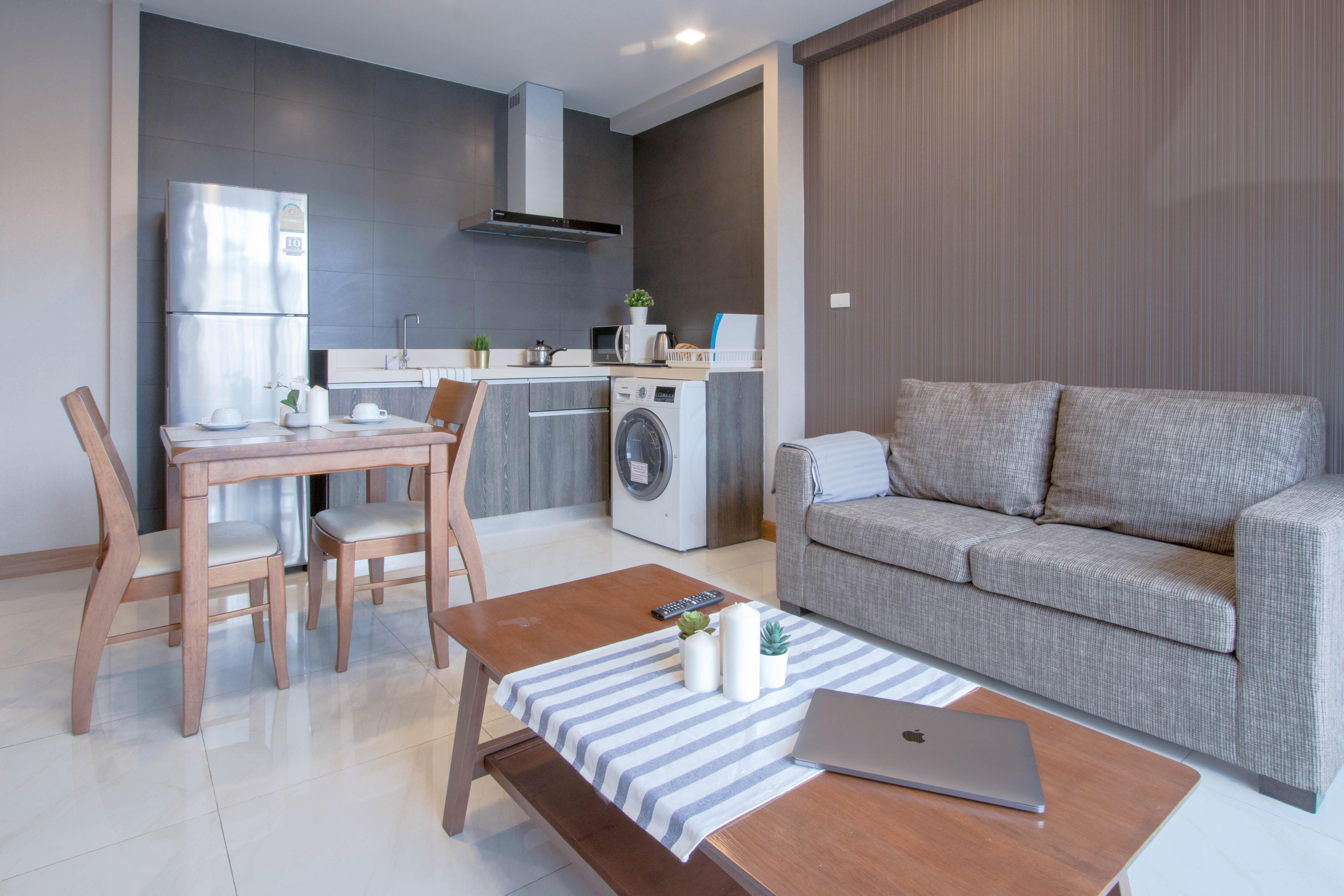 Kepler Residence Bangkok Exteriör bild